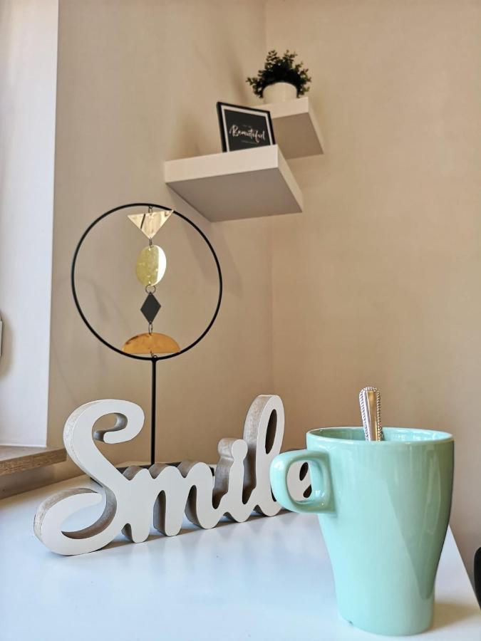 Central Home Apartment In The City Center Eger Esterno foto